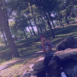 Meet your Posher, Tyler